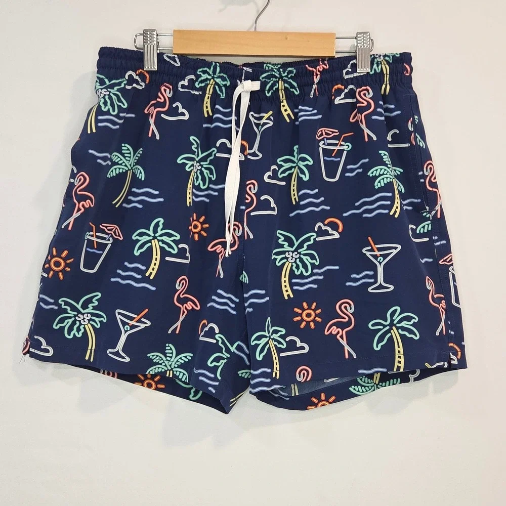 Chubbies Mens Blue Swim Trunks L Flamingo Palm Tree Tropical Print 5.5 inseam